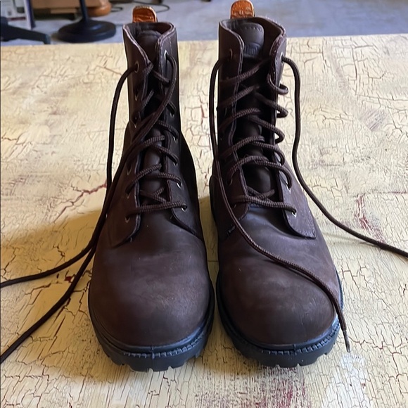 Timberland Shoes - Timberland Brown Leather Womens Boots. Perfect condition